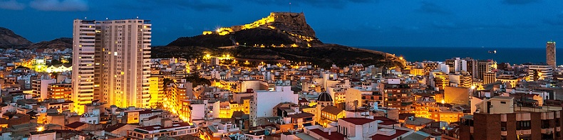 Alicante am Abend und Nachts