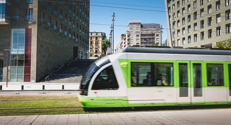 Öffentliche Verkehrsmittel Bilbao - Tram