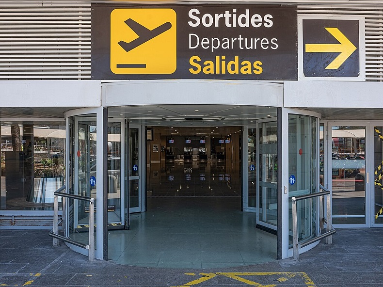 Flughafen Ibiza - Aeropuerto de Ibiza-Elche Miguel Hernández