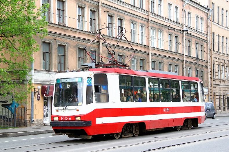 ffentliche Verkehrsmittel St. Petersburg