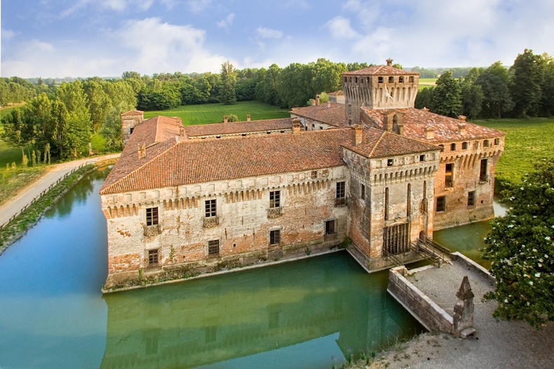 copyright	Fondazione Castello di Padernello